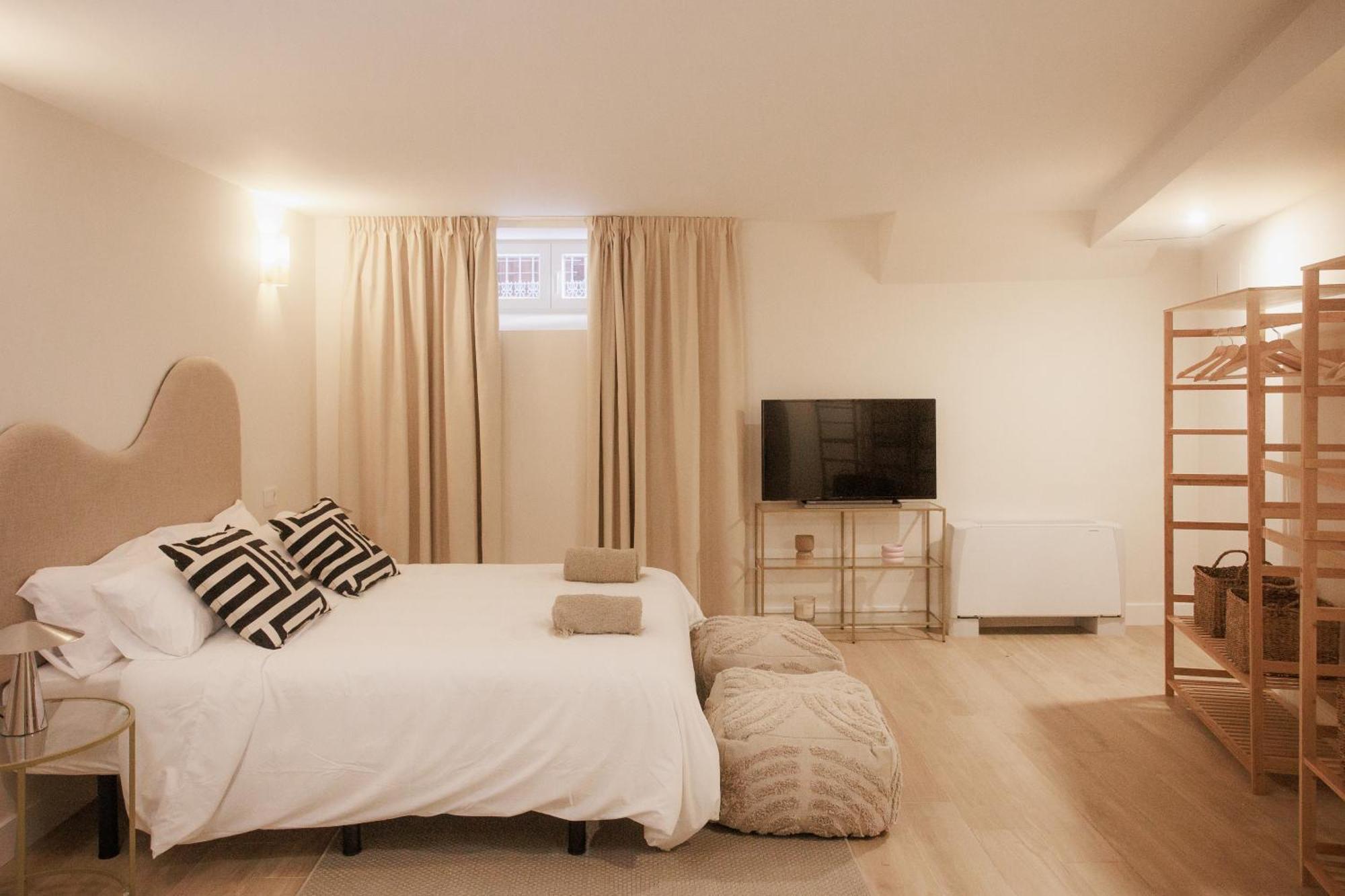 Apartamentos Cervantes Badajoz Eksteriør bilde